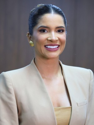 VEREADORA TATIANA MEDEIROS